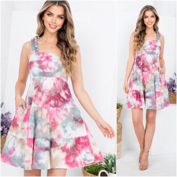 LLK Dresses & Skirts - Tie dye women’s light waffle knit gorgeous ruffle strap summer dress